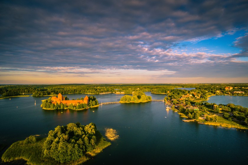 Aerial-view-trakai-castle