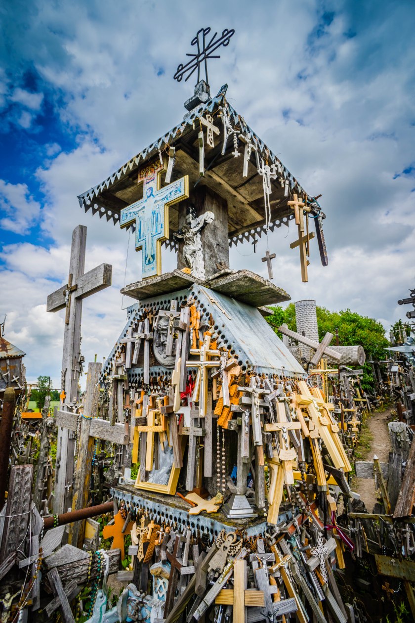 siauliai-lithuania-hill-of-crosses-12